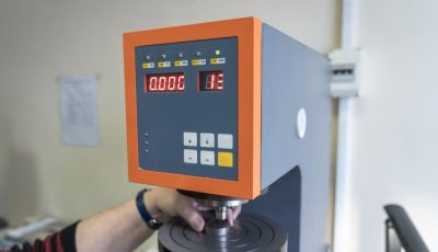 Why Metallurgical Testing Is Critical in the Oil & Gas Industry
