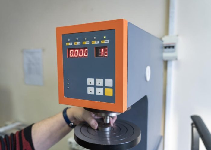 Why Metallurgical Testing Is Critical in the Oil & Gas Industry